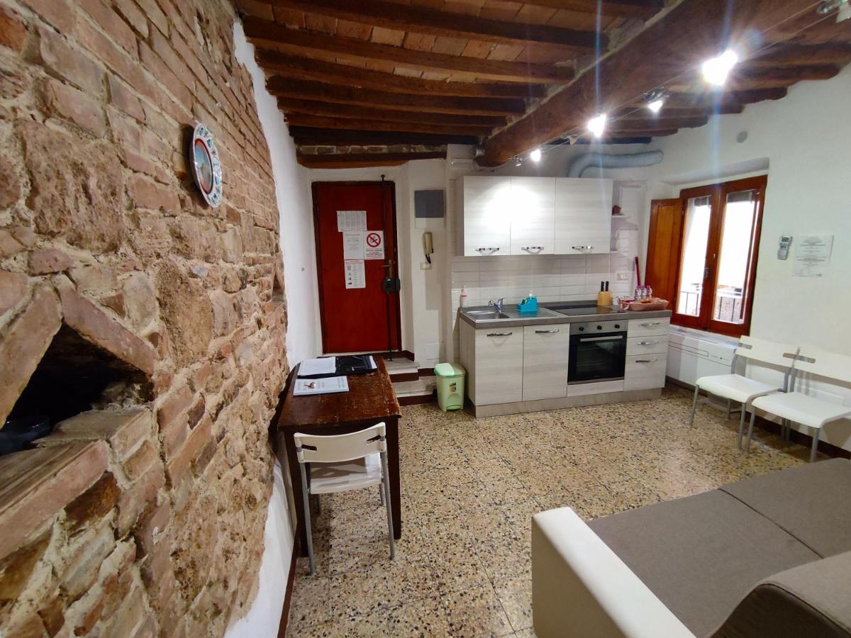 Casa Vicolo Delle Chiavi Apartment Поджибонси Екстериор снимка